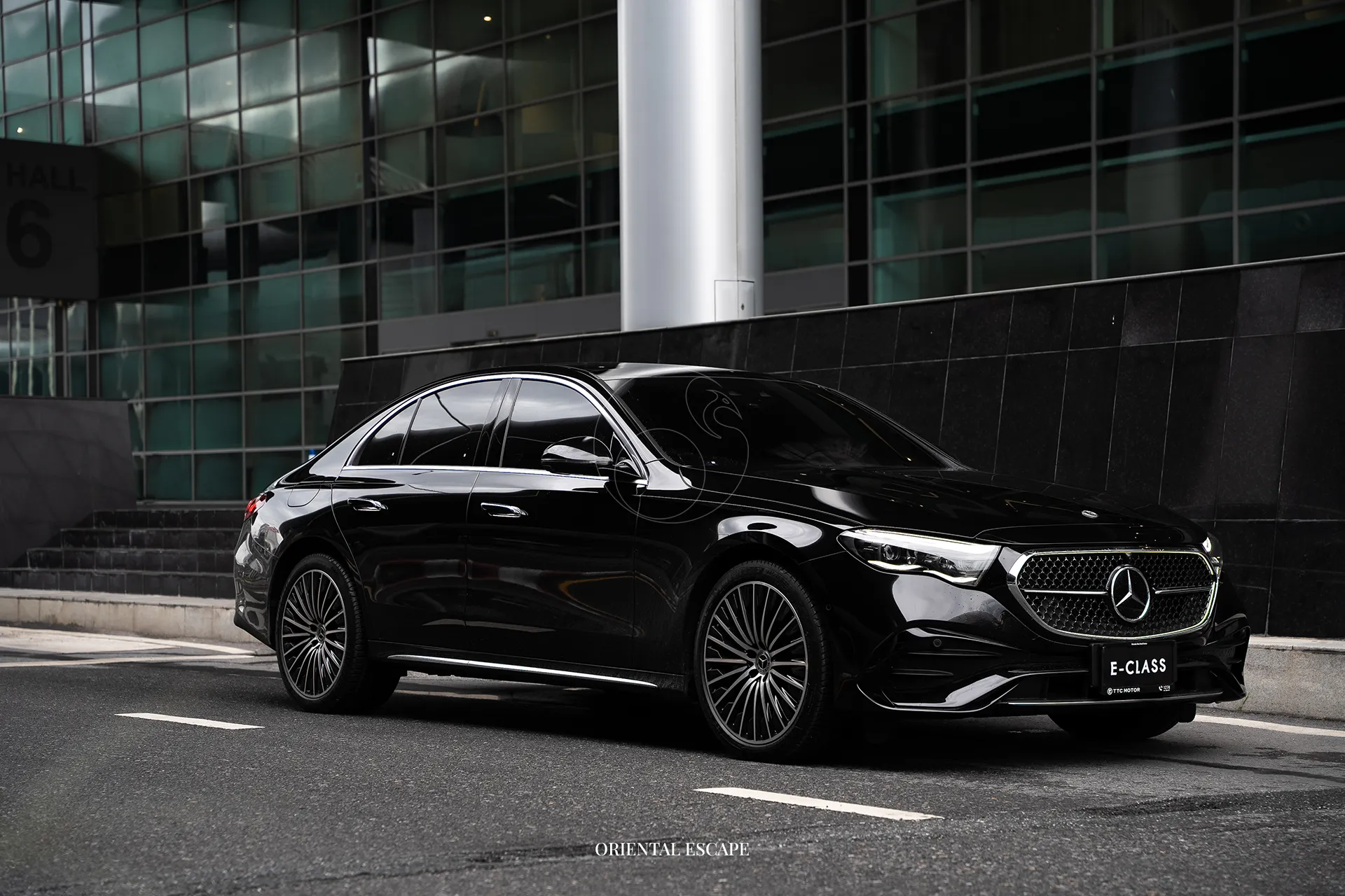 Private Airport Limousine Transfers