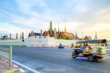 Grand Palace + Canal by Tuk-Tuk
