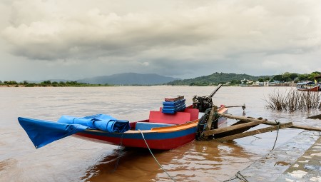 Mae Kok River Cruise & Elephant Safari + Hill Tribe Village