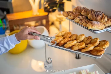 phiphi-andaman-seasonice