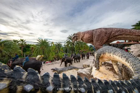 Nong Nooch Tropical Garden + Pattaya Floating Market + Sanctury of the Truth
